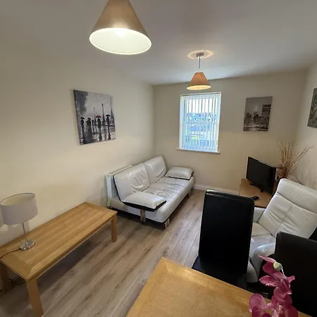 Σπίτι διακοπών Simply The Bay - Part Of The The Bay Village With Pool, Gym And Direct Access, Pub, Restaurant, Tennis And Meadows Walks