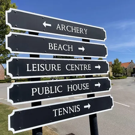 Holiday home Simply The Bay - Part Of The The Bay Village With Pool, Gym And Direct Access, Pub, Restaurant, Tennis And Meadows Walks