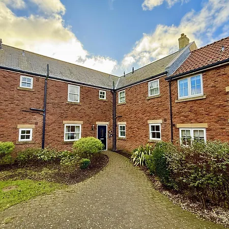 בית נופש Simply The Bay - Part Of The The Bay Village With Pool, Gym And Direct Access, Pub, Restaurant, Tennis And Meadows Walks *